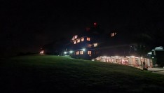 Akademicki Ośrodek Szybowcowy nocą